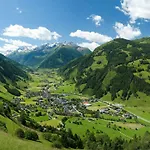 Gaestehaus Margareta Konukevi Wald im Pinzgau